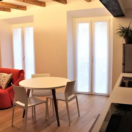 Casa Rosada Apartman *